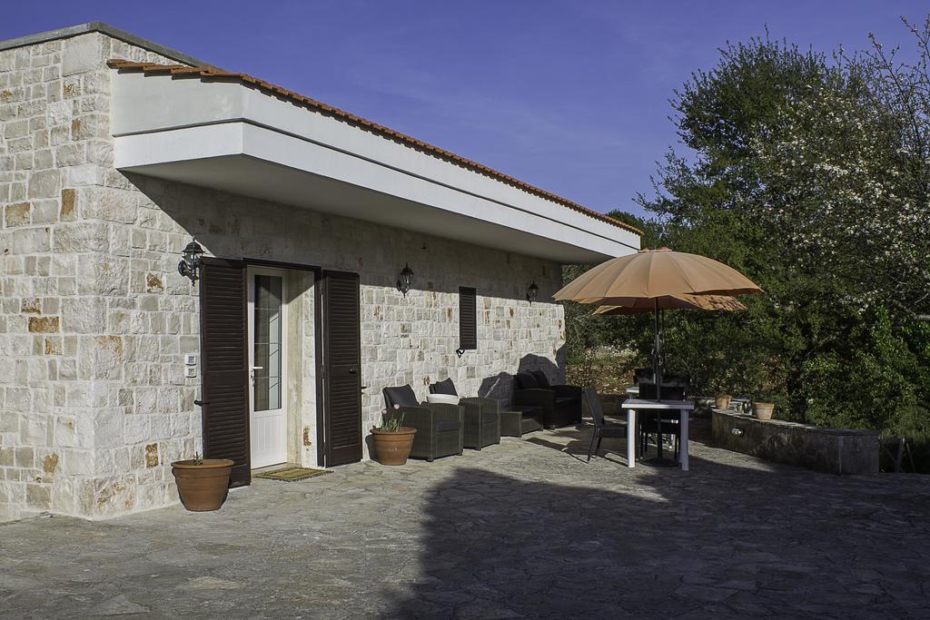 מונופולי Villa Apollonia B&B מראה חיצוני תמונה