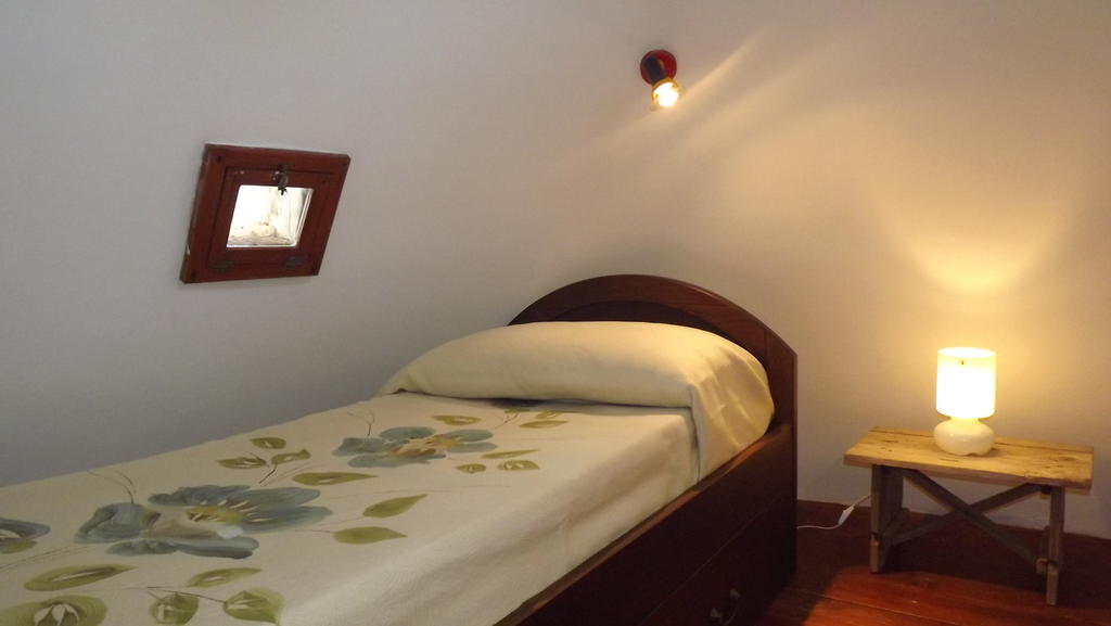 מונופולי Villa Apollonia B&B חדר תמונה