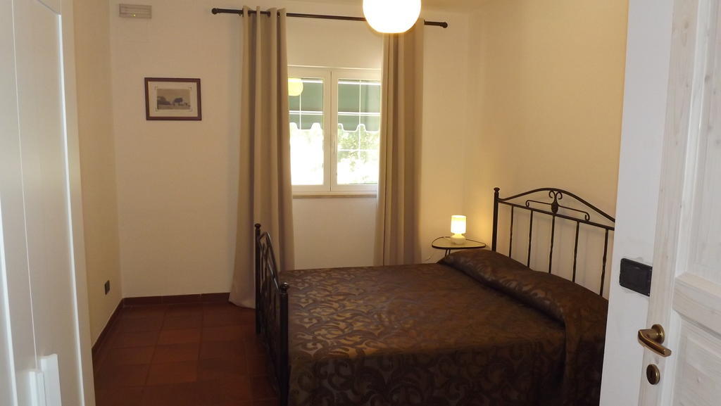 מונופולי Villa Apollonia B&B חדר תמונה